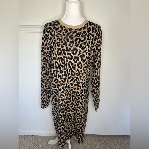 J.Crew Tan and Black Animal Print Sweater size L - Picture 2 of 11